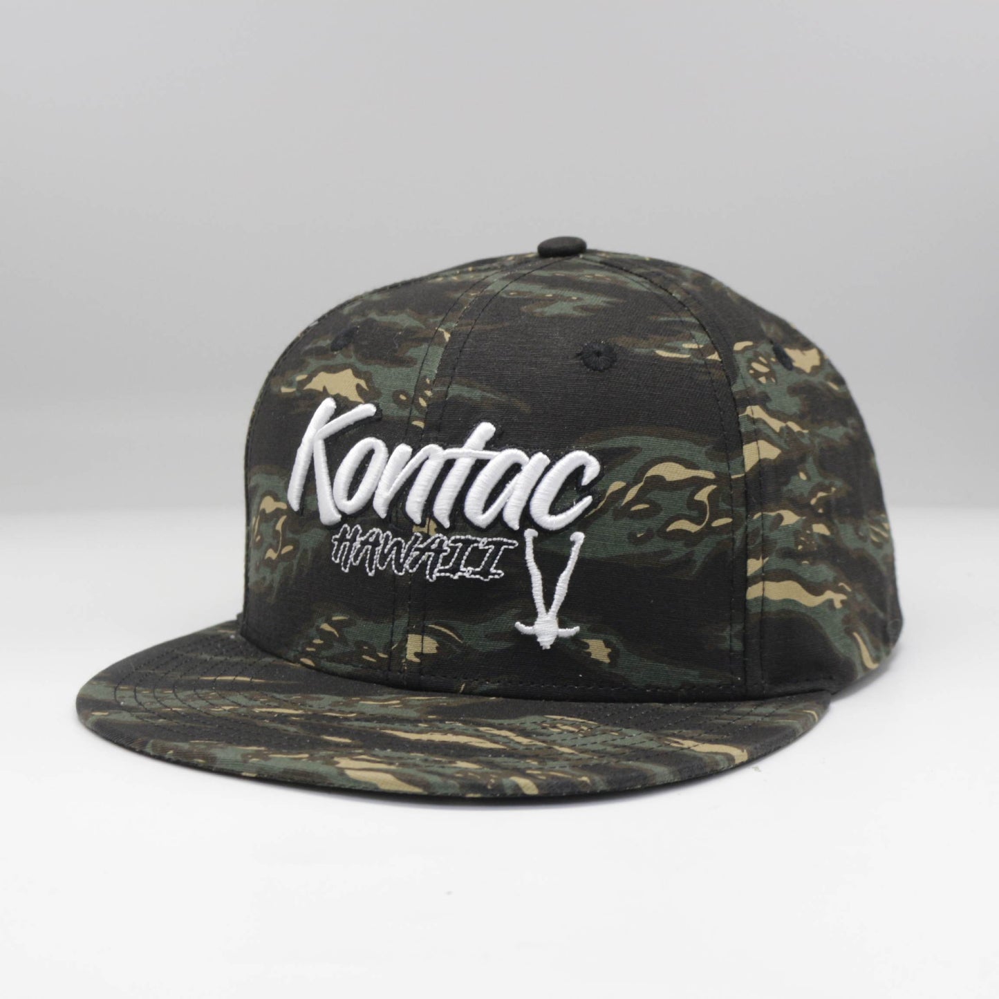 Tigguh Camo SnapBack hat