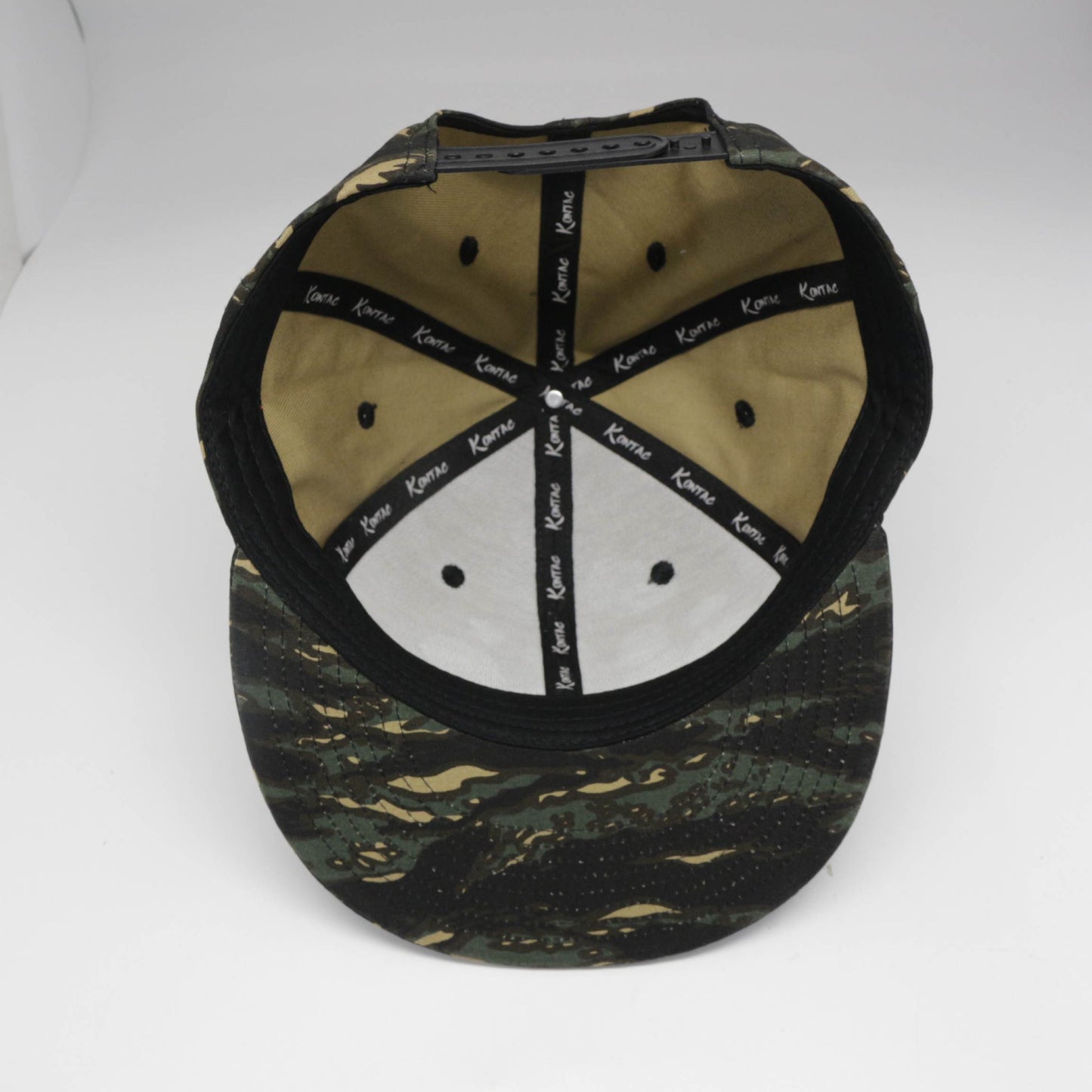 Tigguh Camo SnapBack hat